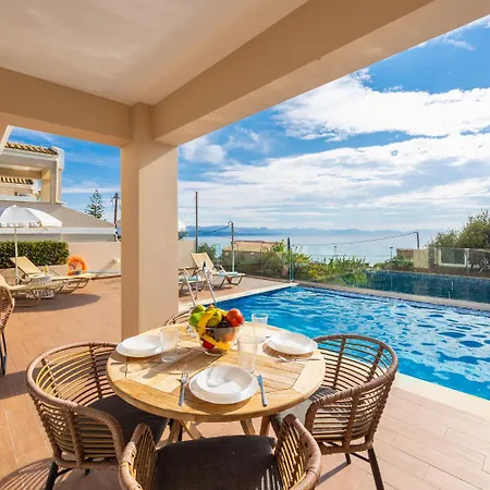 Damian Villa Barbati